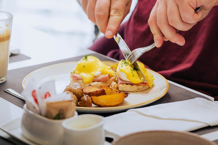 Breakfast/Coffee Service 49 of 60