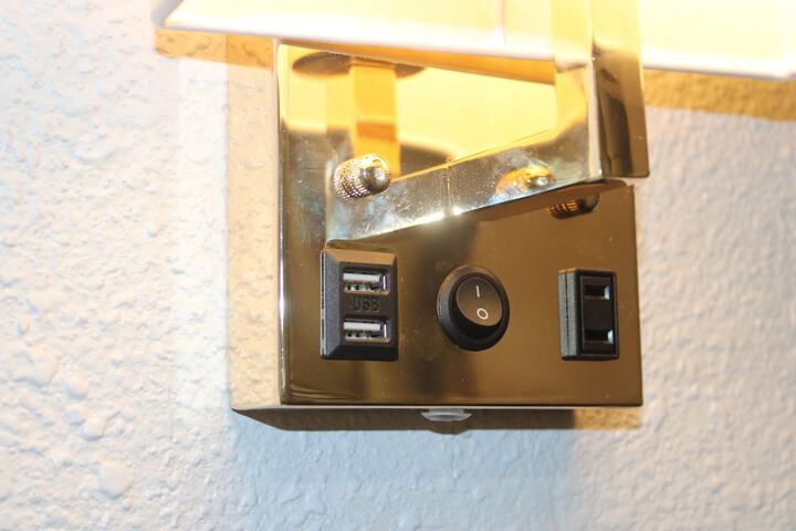 Room 44 of 69