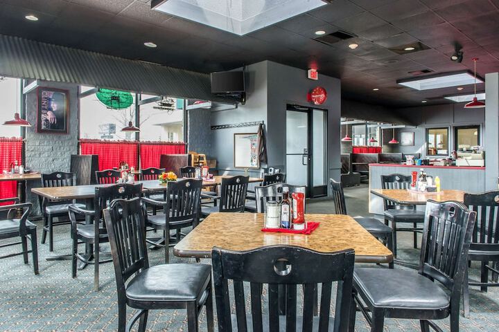 Quality Inn & Suites Fairview - Erie