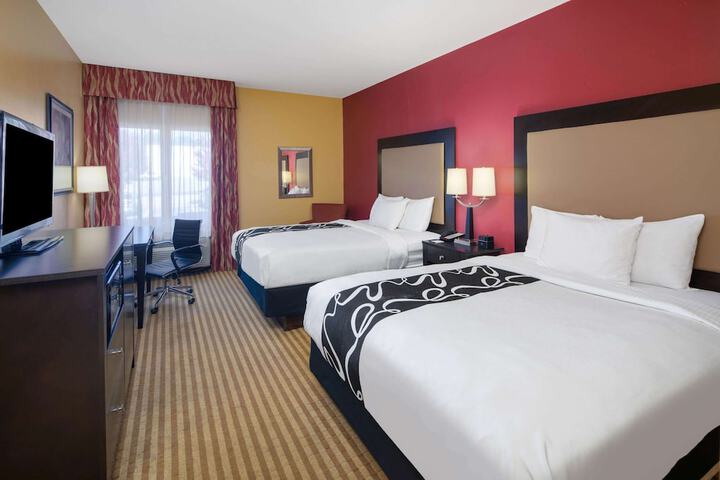 La Quinta Inn & Suites by Wyndham Atlanta-Union City