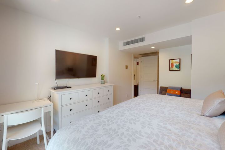 Room 186 of 330