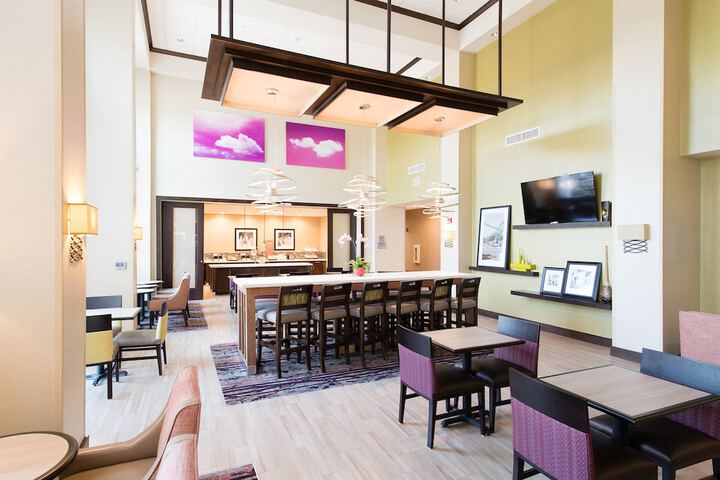 Hampton Inn & Suites Fayetteville