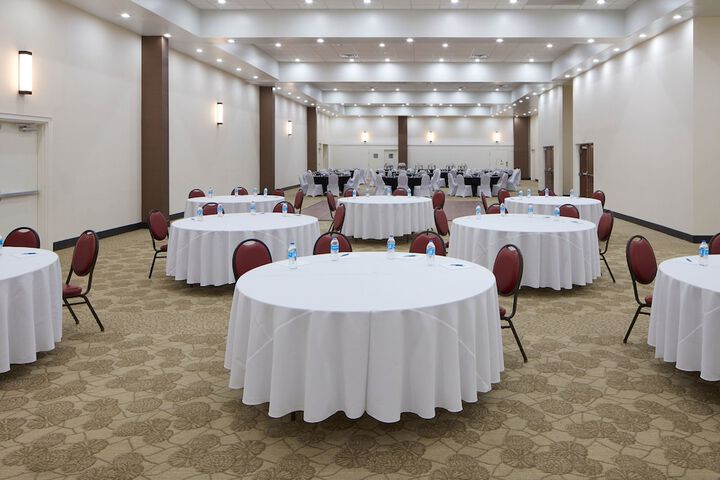 Four Points by Sheraton Virginia Beach Oceanfront