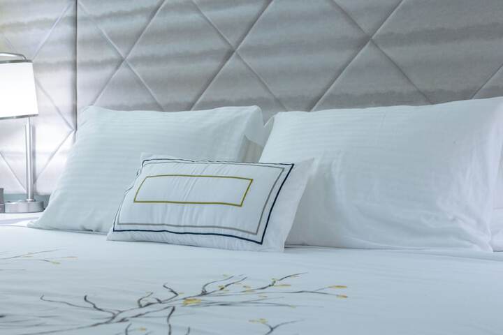 Ocean Sands Beach Boutique Inn - Stay at the Beach