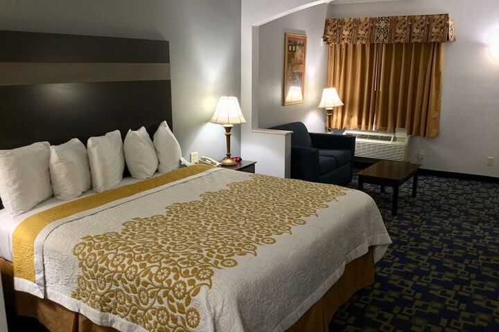 Room 40 of 47