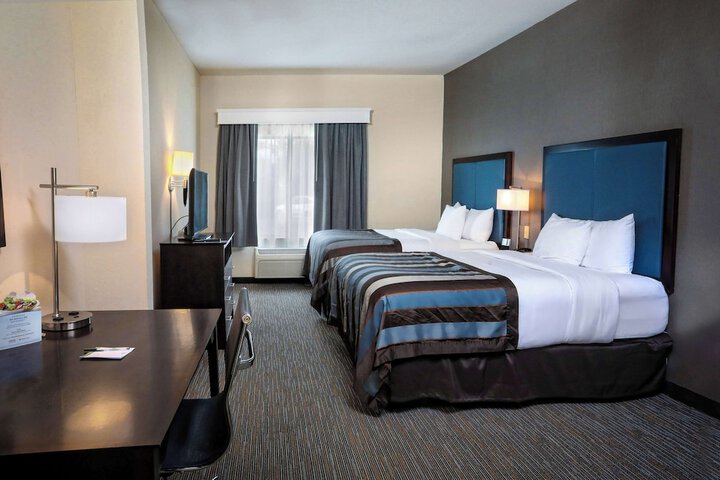 Room 15 of 21