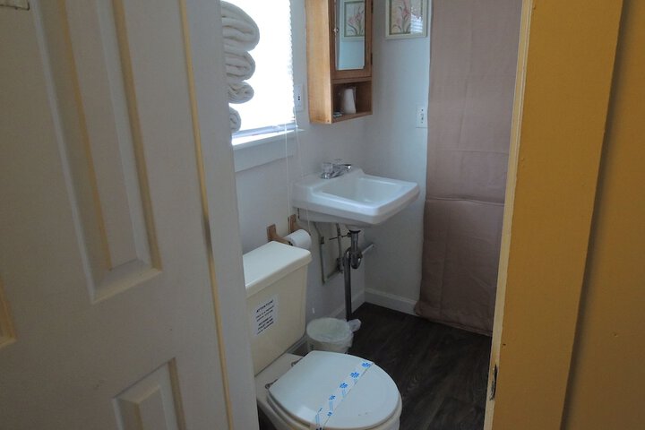 Shorelands Guest Resort and Cottages