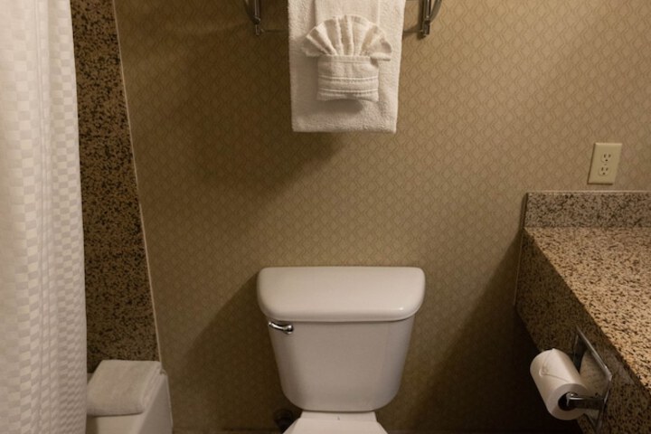 Room 90 of 170