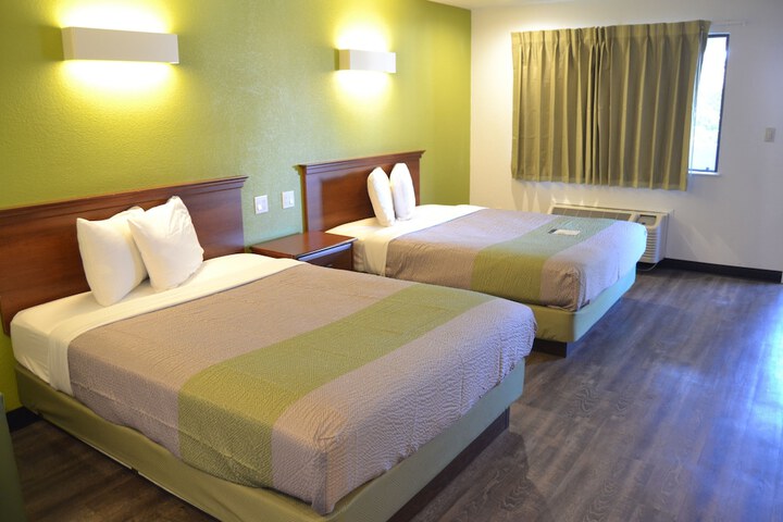 Motel 6 Oakdale CA