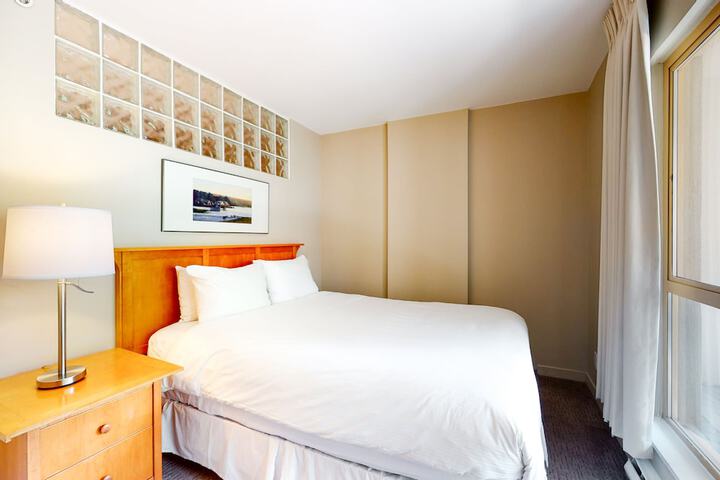 Room 72 of 116