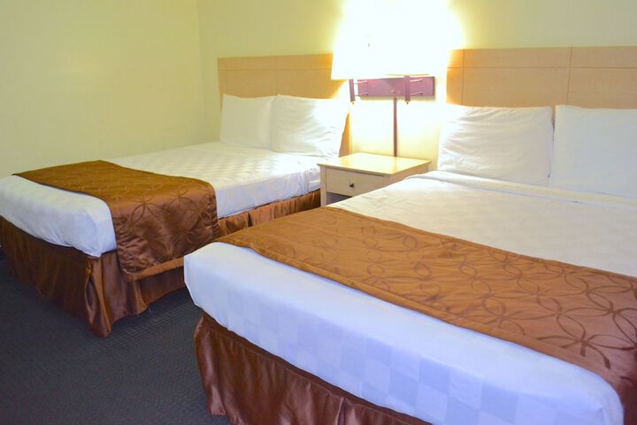Room 9 of 21