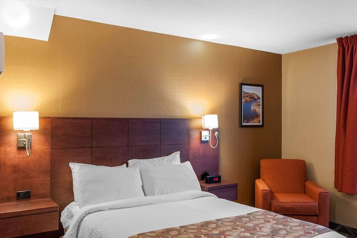 Room 12 of 42