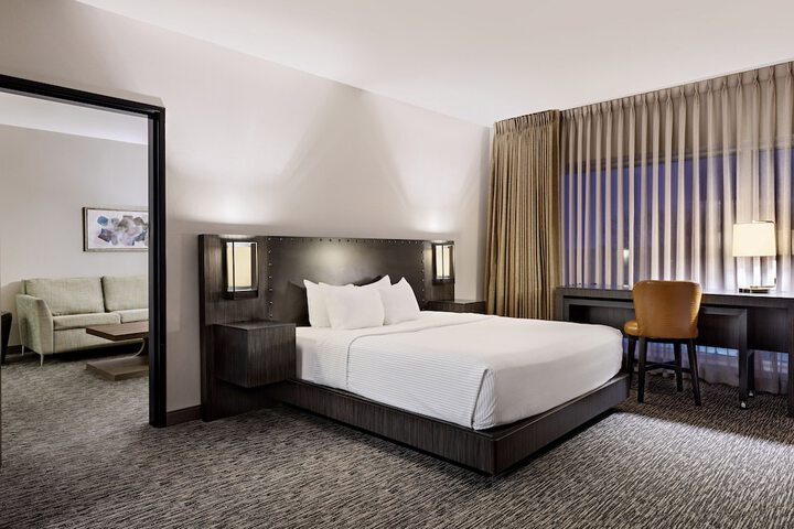 The Southlake Hotel