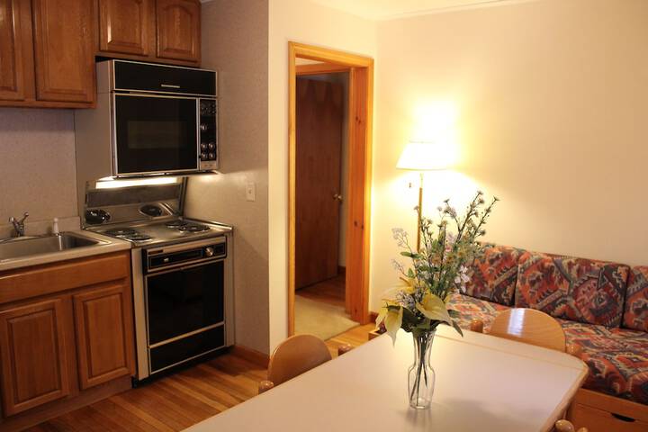 Nootka Lodge