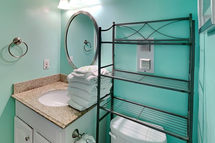 Room 41 of 73