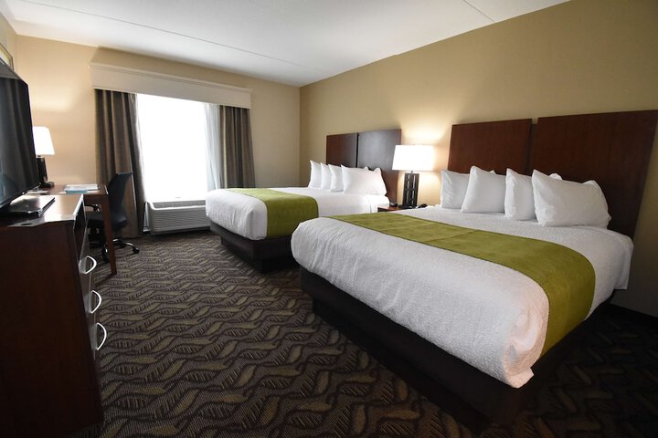 Room 8 of 21