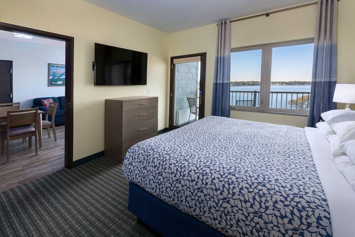 Room 48 of 116