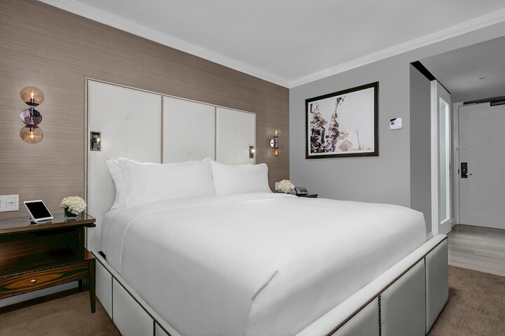 Room 55 of 99