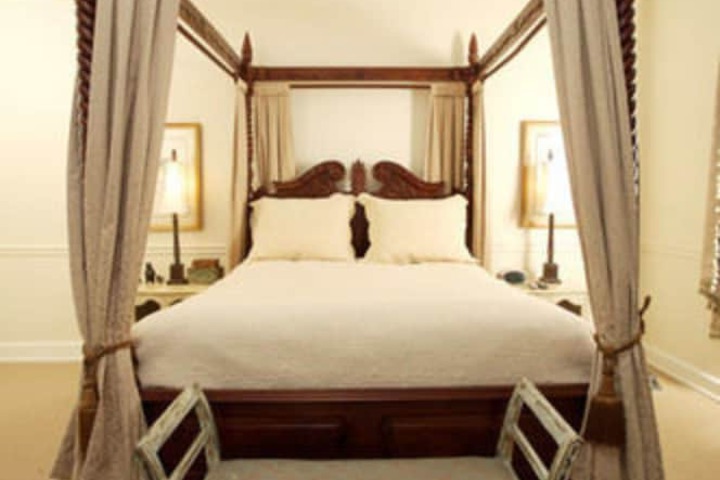 Room 41 of 63