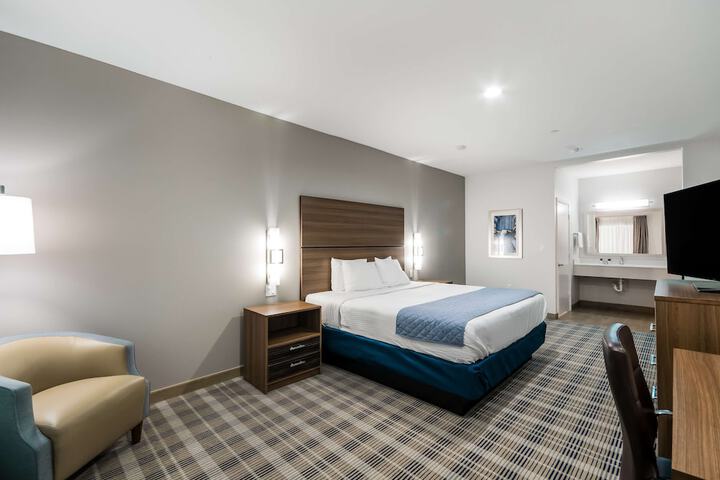 Room 35 of 39