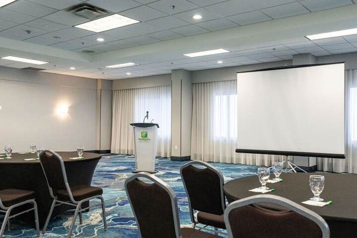 Holiday Inn Kingston Waterfront by IHG