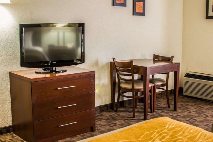 Room 34 of 54