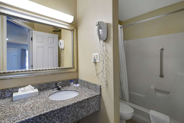 Motel 6 Washington PA