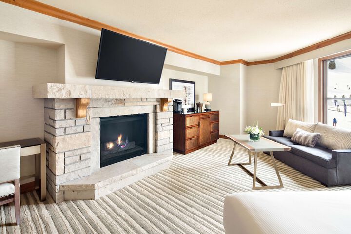 Room 42 of 87