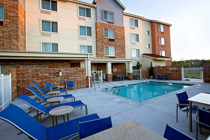 Pool 3 of 21