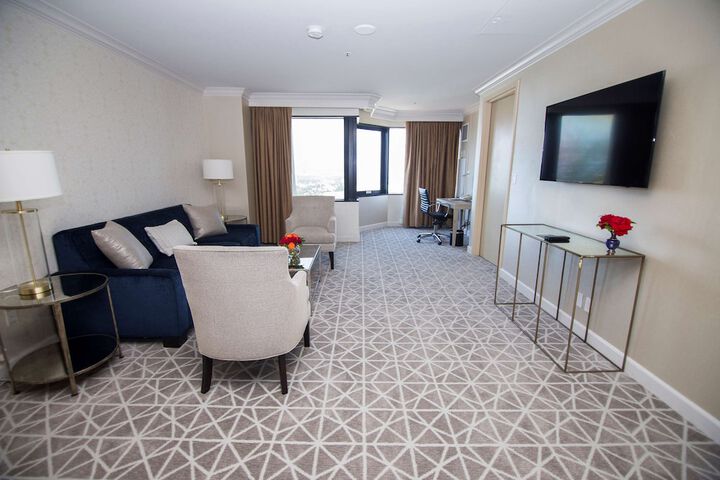 Room 45 of 83