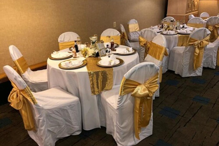 Ambassador Inn & Suites