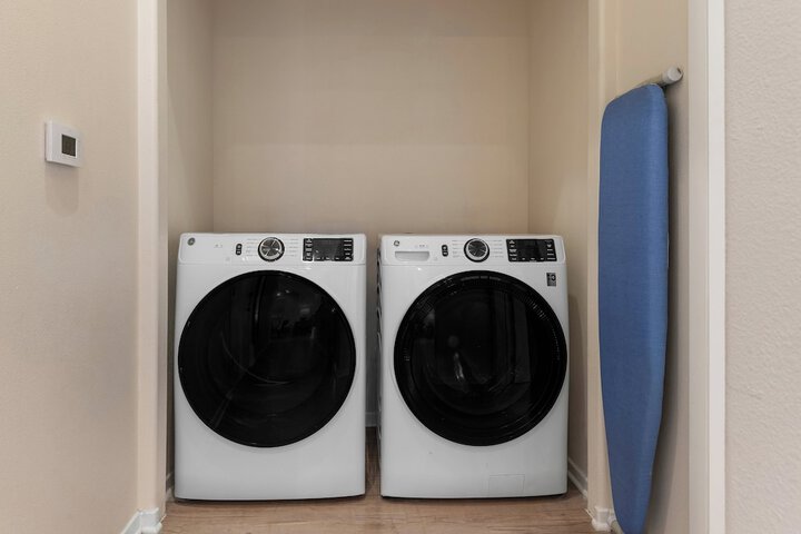Laundry 95 of 105