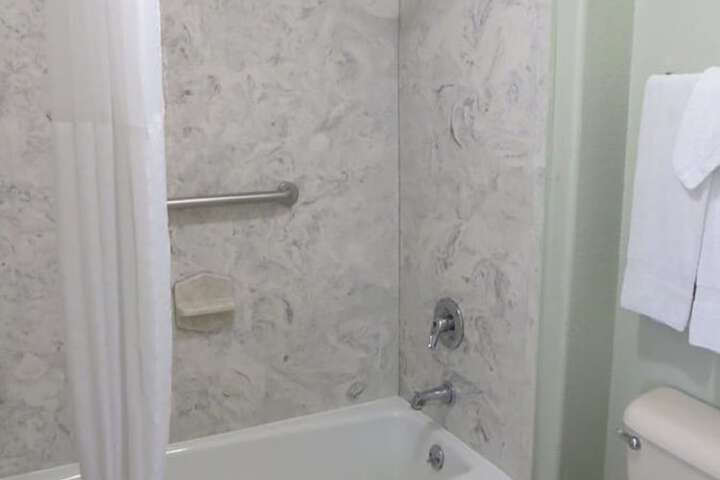 Room 22 of 26