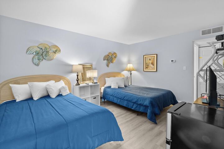 Litchfield Beach & Golf Resort