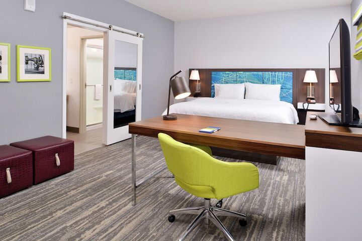 Room 32 of 58