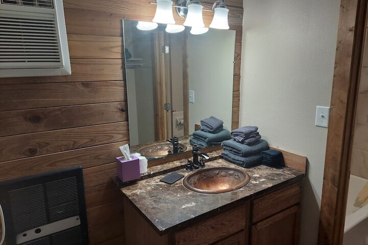 Room 5 of 13