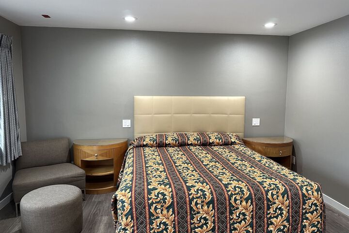 Stay Inn Motel