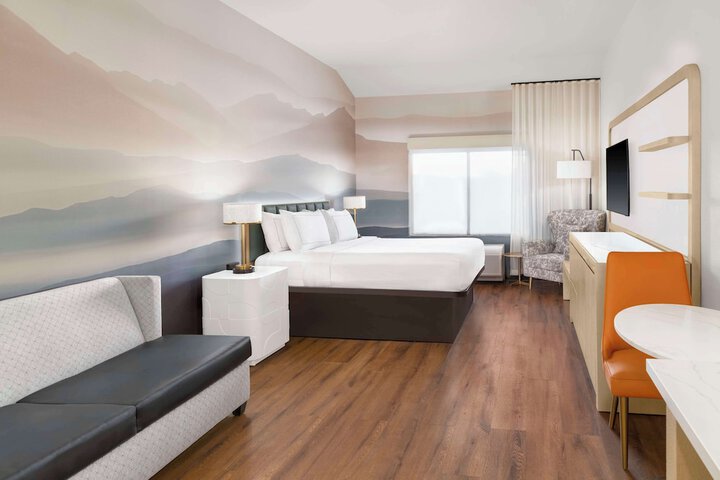 DoubleTree by Hilton Phoenix - Gilbert