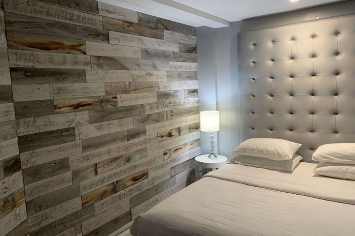 Room 36 of 66