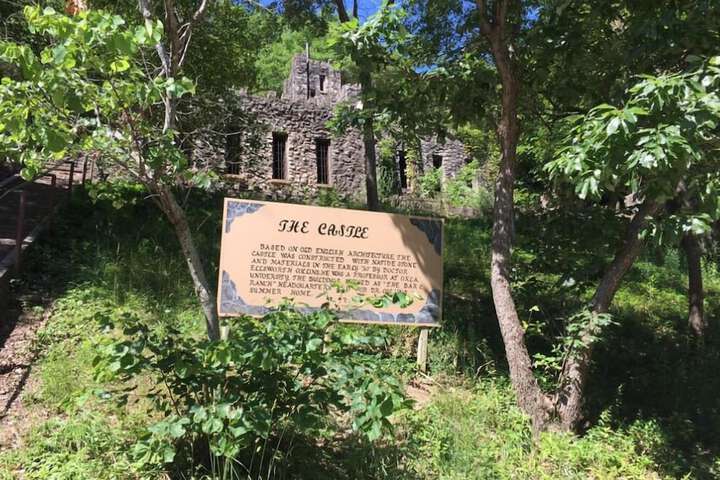 Cedarvale Cabins at Turner Falls