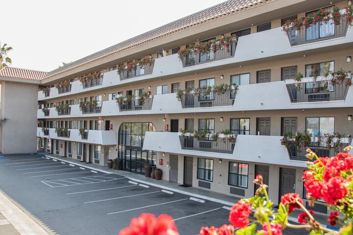 Ramada by Wyndham Oceanside