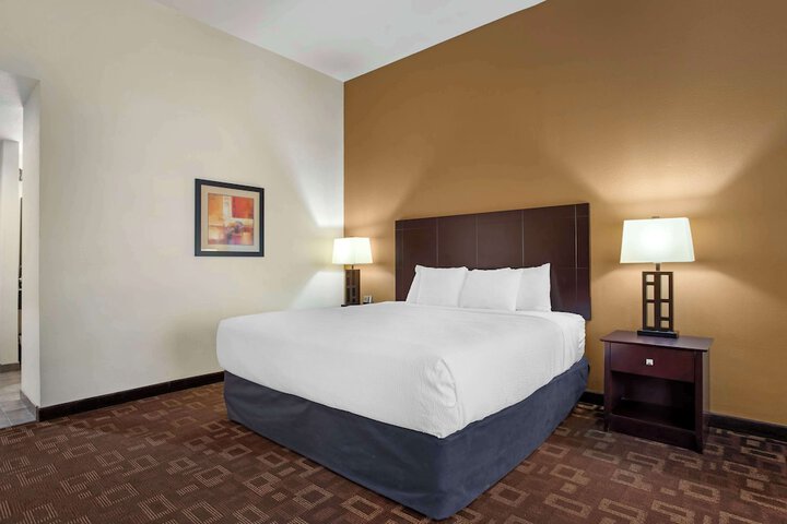 Room 31 of 41