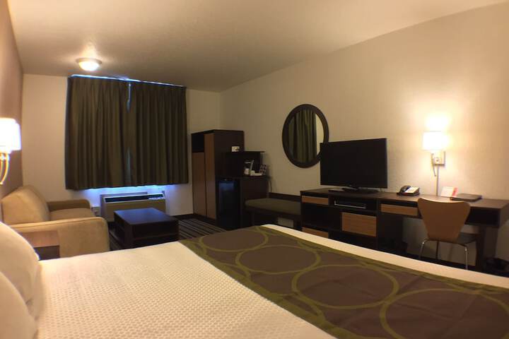 Room 26 of 43