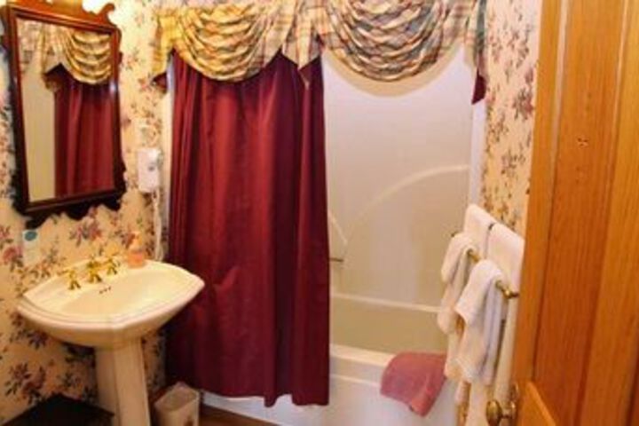 The Hurst House Bed and Breakfast