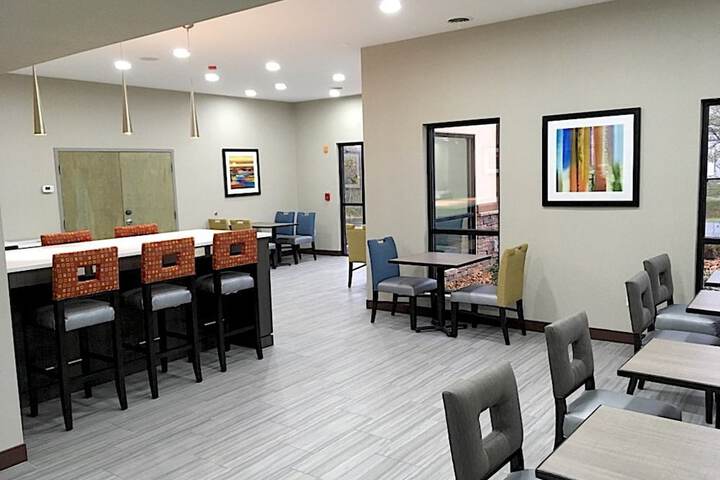 Baymont by Wyndham Clarksville