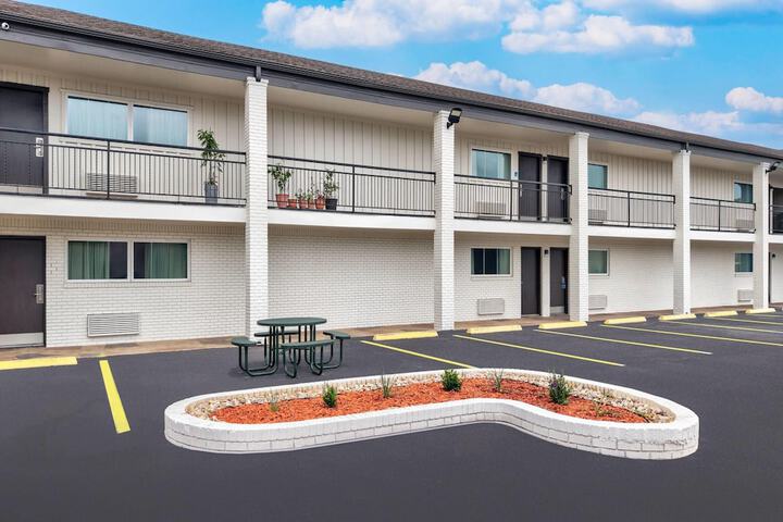 Days Inn by Wyndham Gatesville