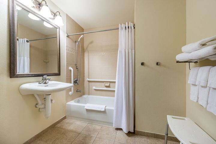 Staybridge Suites Gulf Shores by IHG
