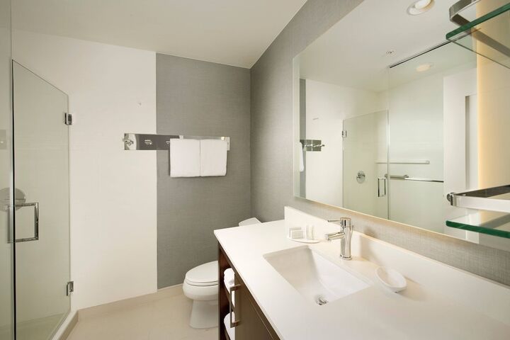 Room 16 of 29