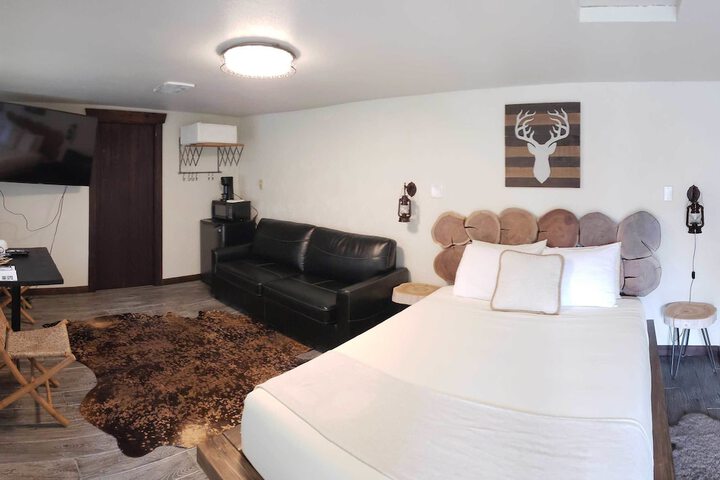 Room 17 of 69