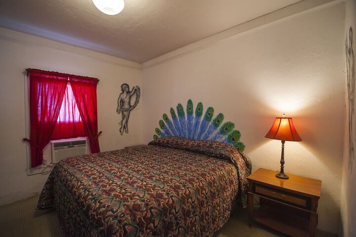 Room 79 of 97